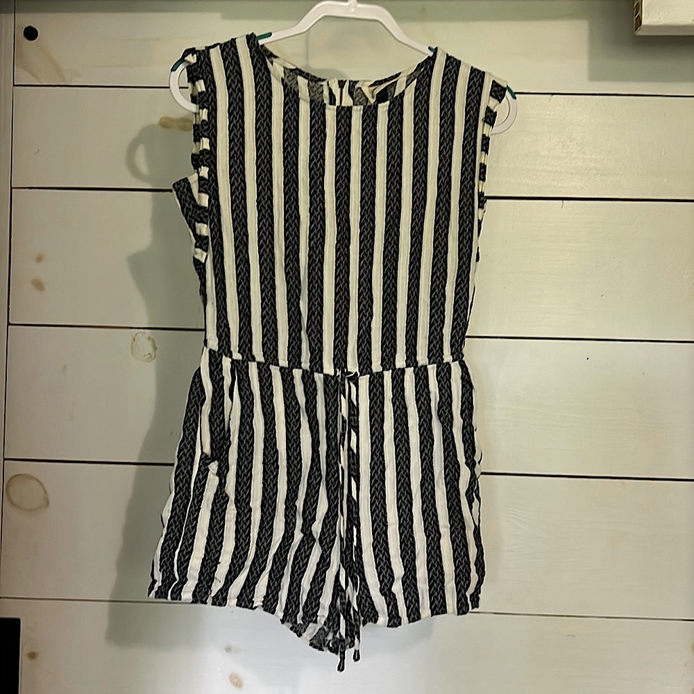 Universal Thread striped romper